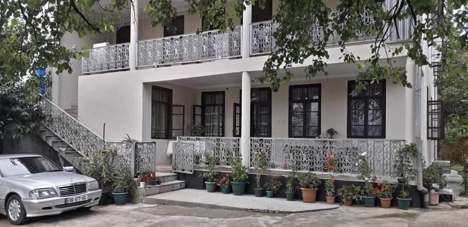 Guest House Lia Цихисдзири Экстерьер фото